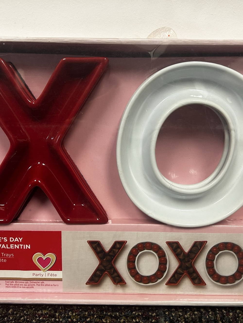 Celebrate It Valentine's Day Ceramic Party Trays XOXO 4pc Red & White